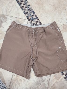 Columbia Women's Tan Cargo Drawstring Shorts